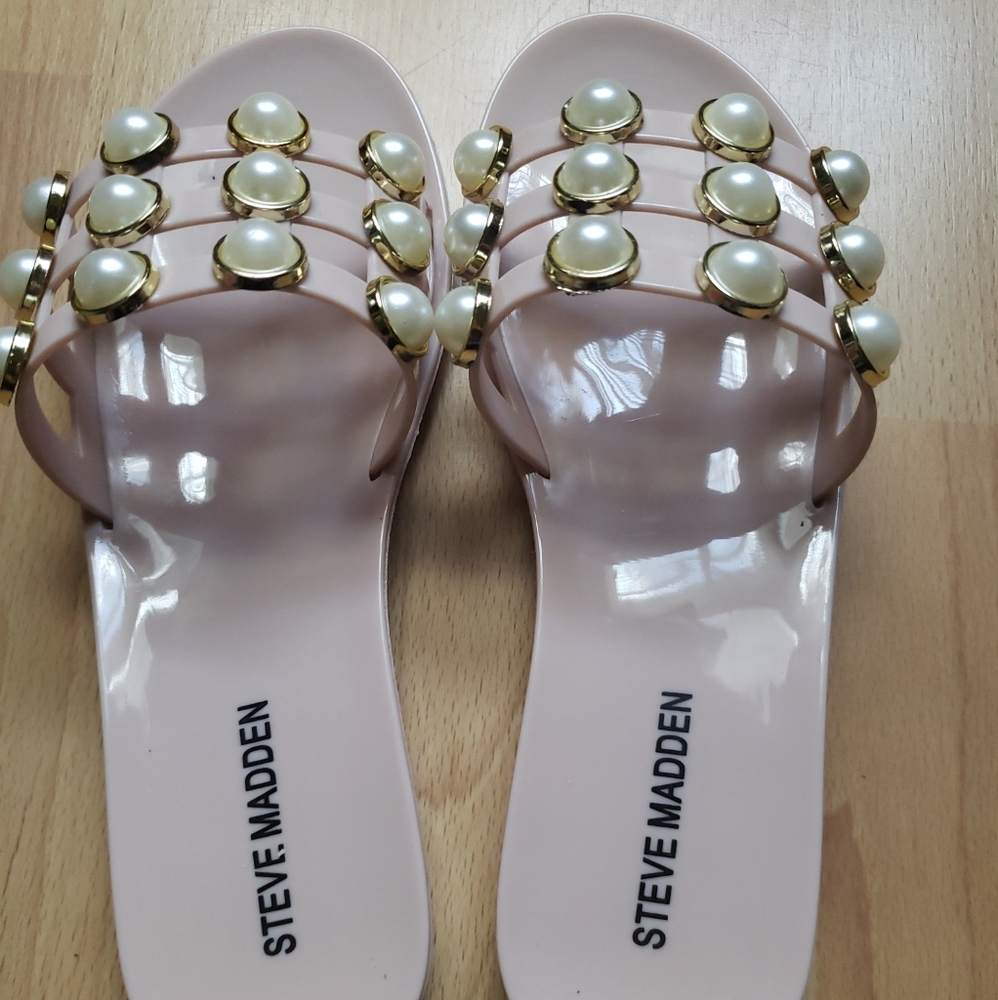 Steve Madden Studded Pearl Sandals Slip On Flats